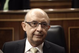 Cristóbal Montoro, ministro de Hacienda