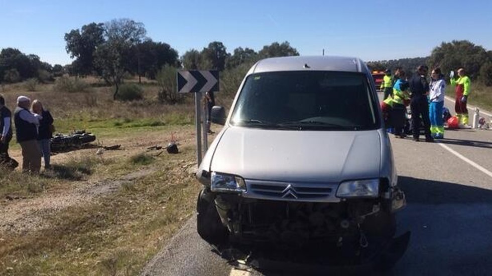 Furgoneta contra la que ha colisionado el motorista fallecido