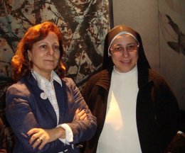 Sor Lucía Caram junto a la periodista Elsa González