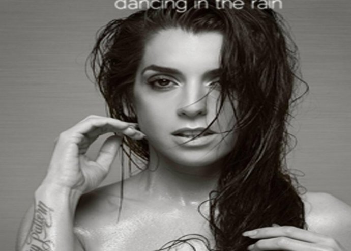 Ruth Lorenzo desafía a la RAE e introduce más inglés en su canción