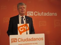 C's recuerda a Mas que David venció a Goliat con una "pedrada en la frente"