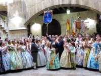 El artista de El Pilar, animado y contento por el premio, busca ahora el "doblete" en las Hogueras de Alicante