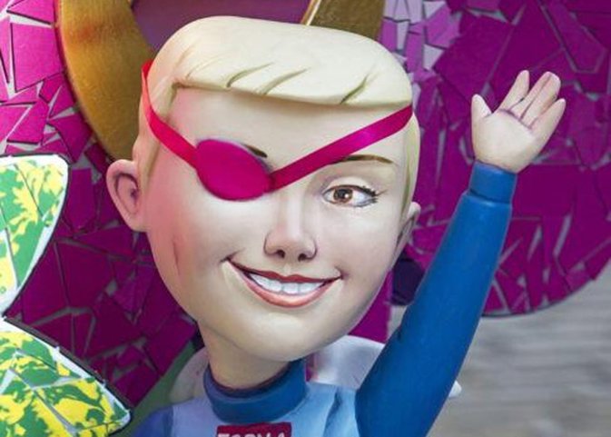 El ninot de María de Villota salvado del fuego de la Cremá