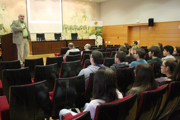 Inicio de la VI Semana Verde de la Universidad de Jaén (UJA)