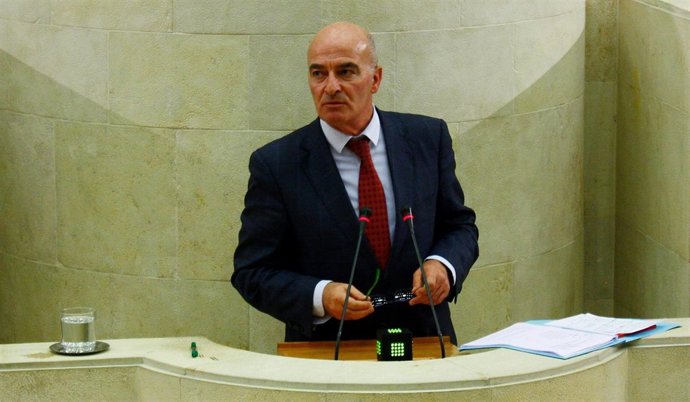 Luis Carlos Albalá, diputado del PP cántabro 