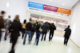 Salones De Química Aplicada Expoquimia, Eurosurfas Y Equiplast (Archivo)