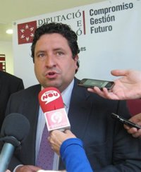 Moliner no tiene constancia de haber firmado ningún decreto de compensación de la Corrida de la Beneficencia