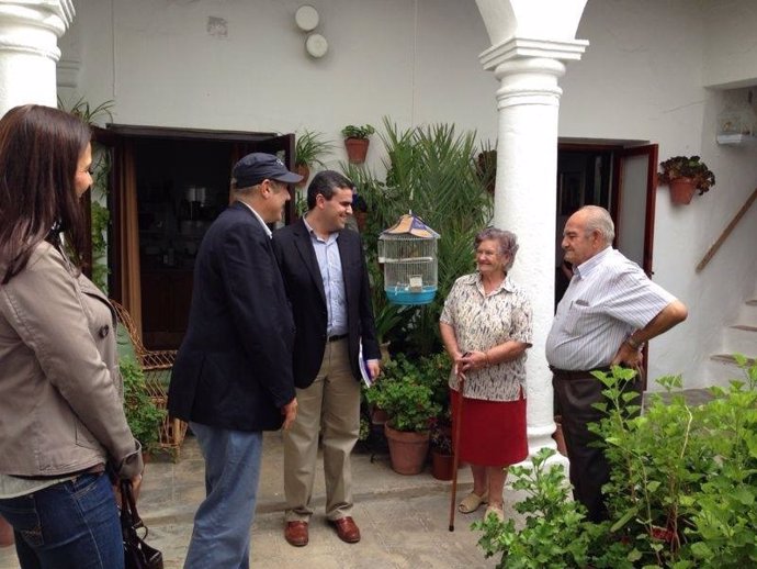 Federico Moccia durante su visita a Vejer