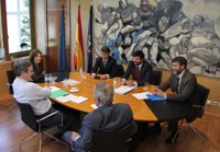 Cardenal se reúne con Tibau y la UFEC para buscar un acercamiento sobre la Licencia Deportiva