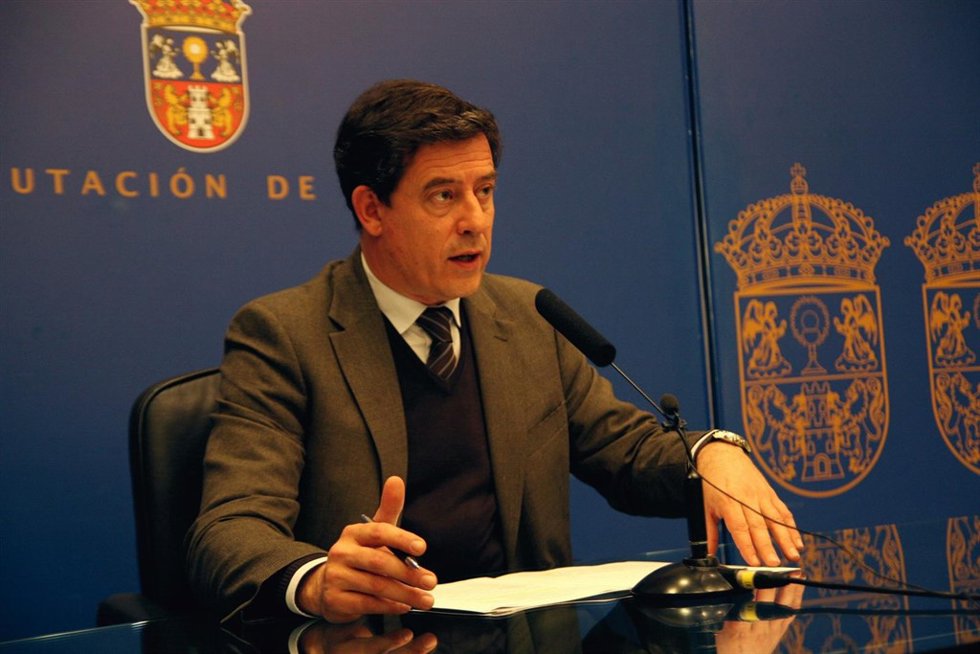 El presidente de la Diputación de Lugo, José Ramón Gómez Besteiro.