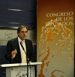 Valeriano Gómez, portavoz de Economía del Grupo Socialista
