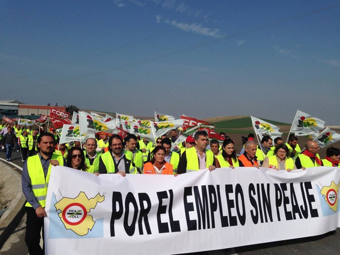 Protesta en favor de la eliminación del peaje de la AP-4