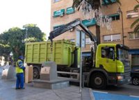 El Ayuntamiento estudia instalar más contenedores soterrados, aunque reconoce su dificultad