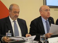 Boi Ruiz admite que reducir las listas requiere de más dinero en salud