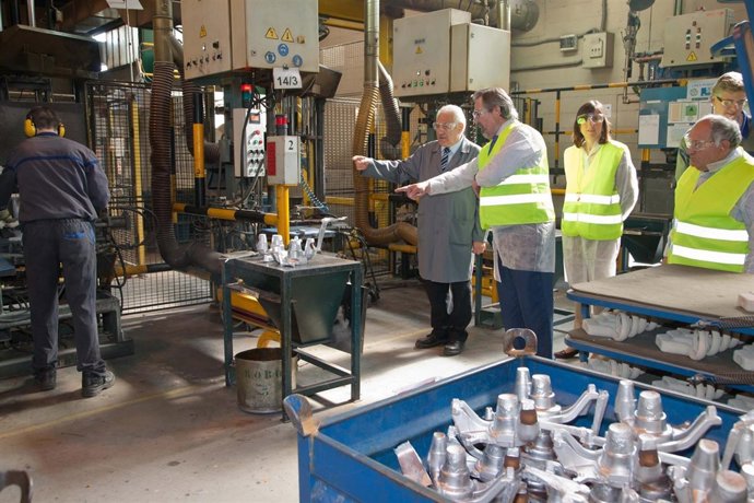 Belloch visita Alumalsa