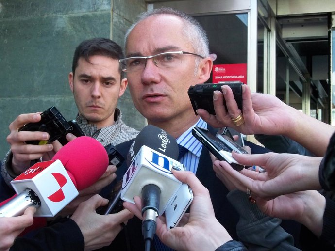 Mantero valora el informe