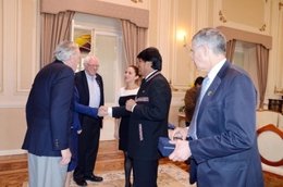 El presidente de Bolivia, Evo Morales, con senadores de EEUU