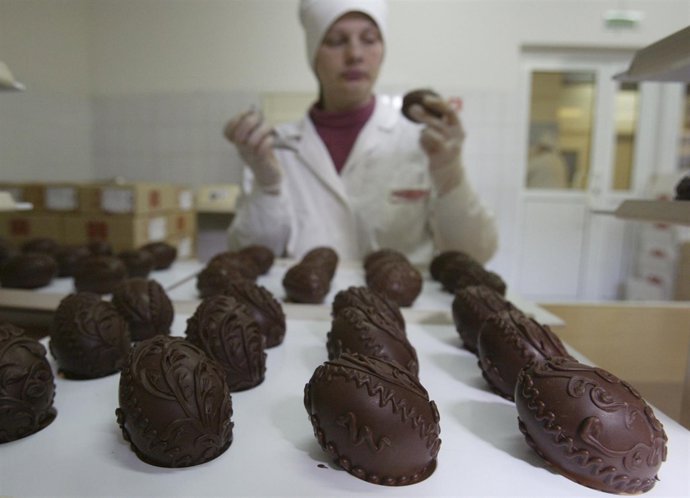 El chocolate negro o amargo tiene propiedades que previenen ataques al corazón