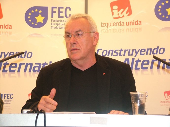 Cayo Lara, coordinador federal de Izquierda Unida