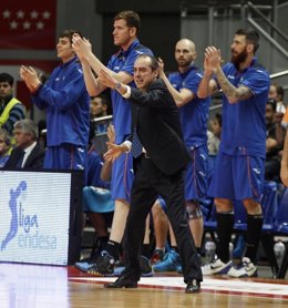 Vidorreta, entrenador del Tuenti Móvil Estudiantes