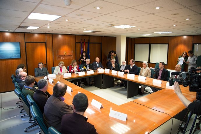 Rueda de prensa sobre el TIL