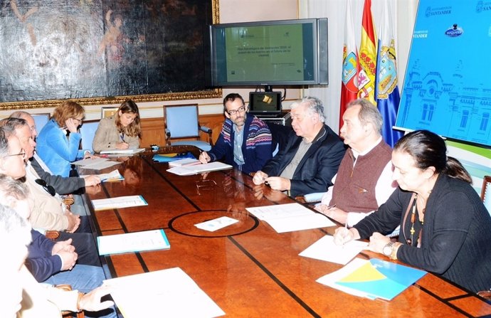 Reunión con los Consejos de Distrito