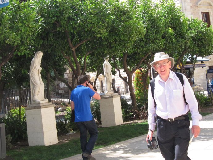 Un turista en Málaga capital turismo visitante viajero