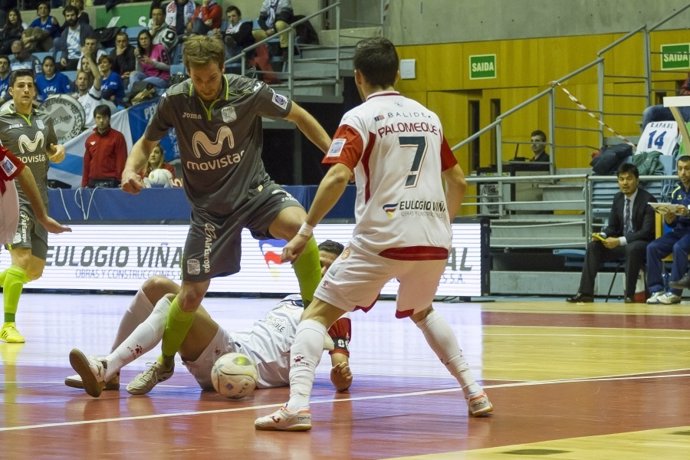 El Inter Movistar gana al Santiago Futsal