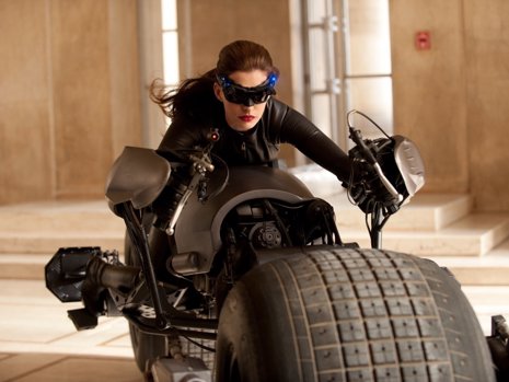 Anne Hathaway Es Catwoman En The Dark Knight Rises