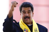 Maduro vuelve a llamar al diálogo a la oposición y acusa a los manifestantes de quemar quince universidades
