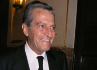 El Rei subratlla que Suárez és la mostra que els espanyols són capaços de superar les grans dificultats
