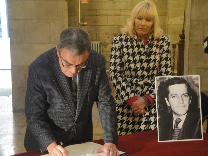 Àngel Ros (alcalde de Lleida) Inma Manso (delegada del Gobierno en Lleida)