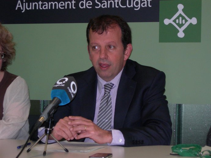 El Teniente de alcalde de Economía de Sant Cugat C. Brugarolas