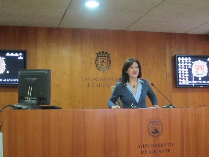 Marta García Romeu, este lunes en rueda de prensa