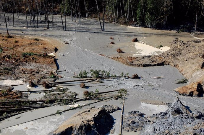 Deslizamiento de tierras en Washington por el río Stillaguamish