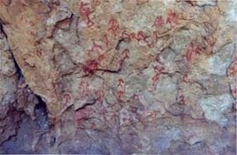 Pintura rupestre en Las Hoces del Río Duratón (Segovia)