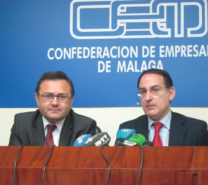 Miguel Ángel Heredia (PSOE) y Javier González de Lara (CEA) presidente empresas