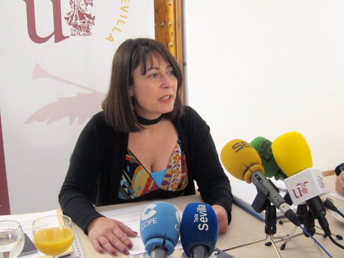 La vicerrectora de Estudiantes de la Universidad de Sevilla, Pastora Revuelta