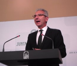 Miguel Ángel Vázquez en rueda de prensa del Gobierno