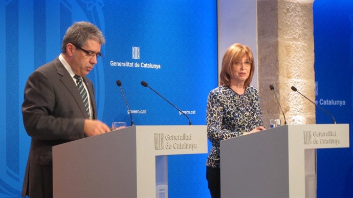 Francesc Homs e Irene Rigau, tras el Consell Executiu