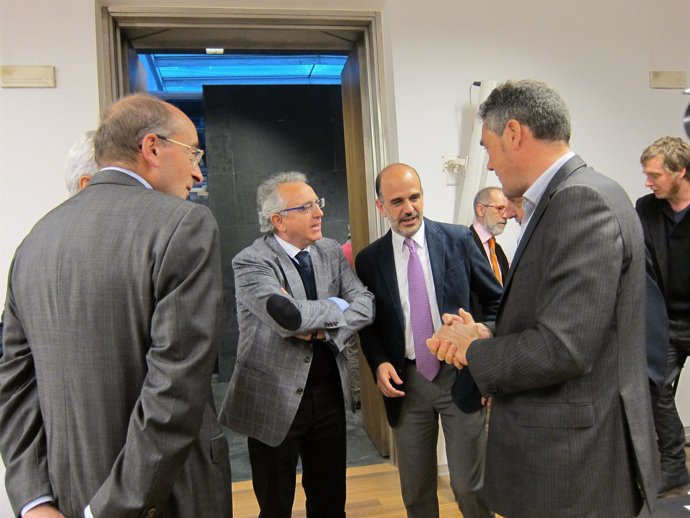 Los expresidentes Alli y Sanz junto a Alberto Catalán y Burguete.