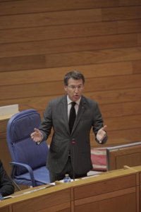 Feijóo admite que Galicia "sigue en crisis", pero "mejor que hace un año"