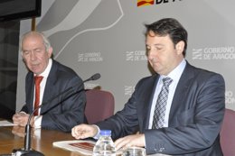 El consejero Francisco Bono y el director general José María García. 