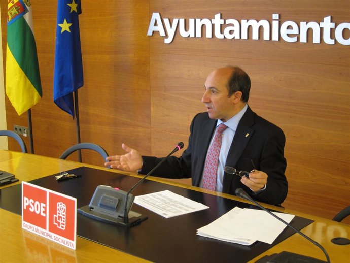Vicente Urquía, en la rueda de prensa
