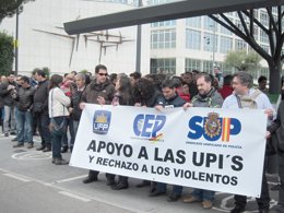 Manifestación de apoyo a las UIP en Valladolid