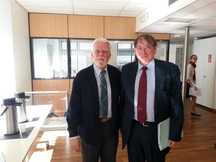 Ricardo Serra y Jean Luc Demarty.