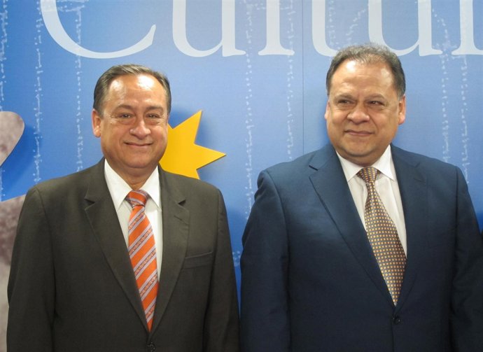 Dos de los tres integrantes de Los Panchos, Gabriel y Taurino Vargas