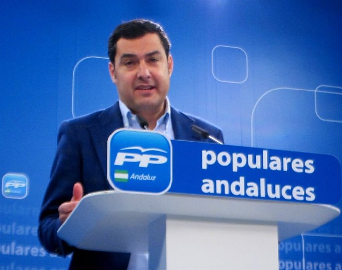 Juan Manuel Moreno en rueda de prensa