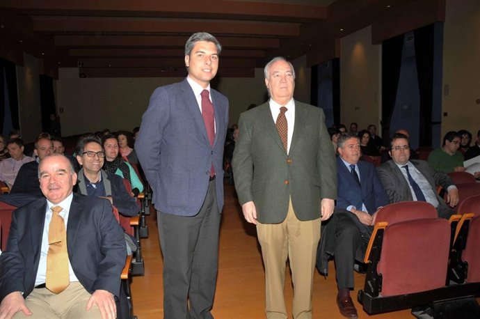Lorite y Romero en la inauguración de la jornada