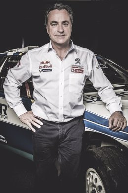 Carlos Sainz, nuevo piloto de Peugeot para el Dakar